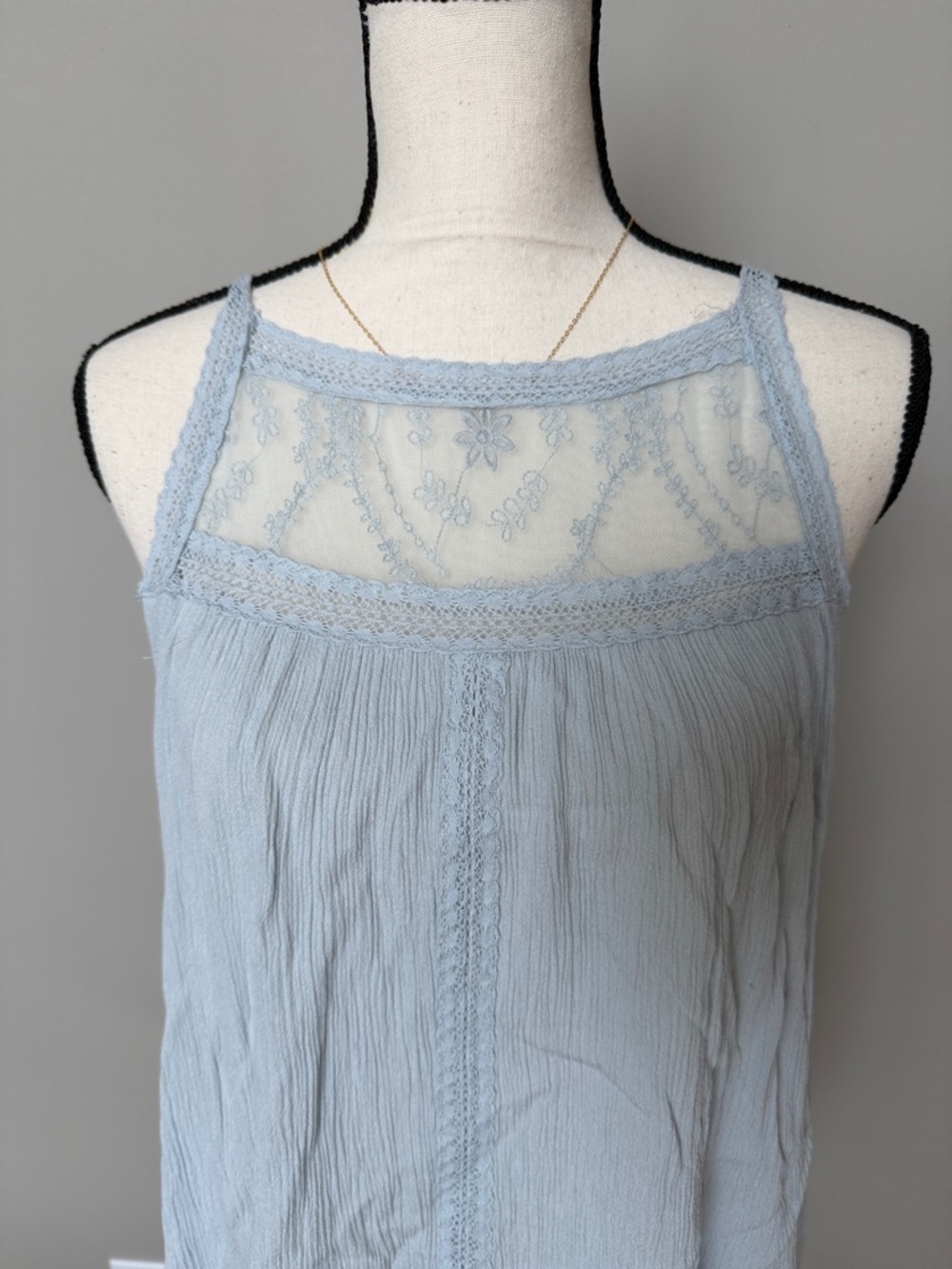 Maurices Light Blue Lace Yoke Women's Tank Top - Picture 3 of 7